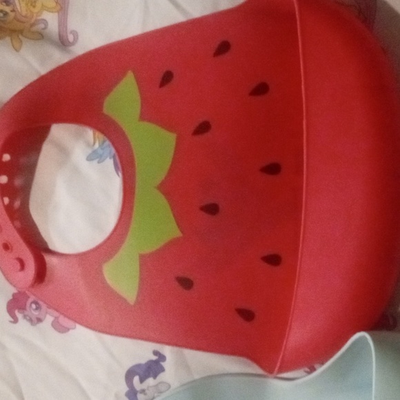 Upward Baby, Set of 2 Bibs - Picture 3 of 3